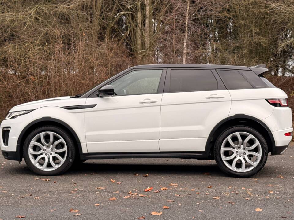 Bild 28/30 von Land Rover Range Rover Evoque TD4 (2017)
