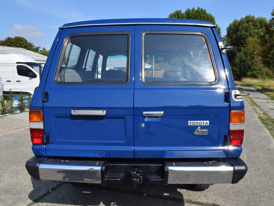 Afbeelding 9/24 van Toyota Land Cruiser FJ 62 (1989)