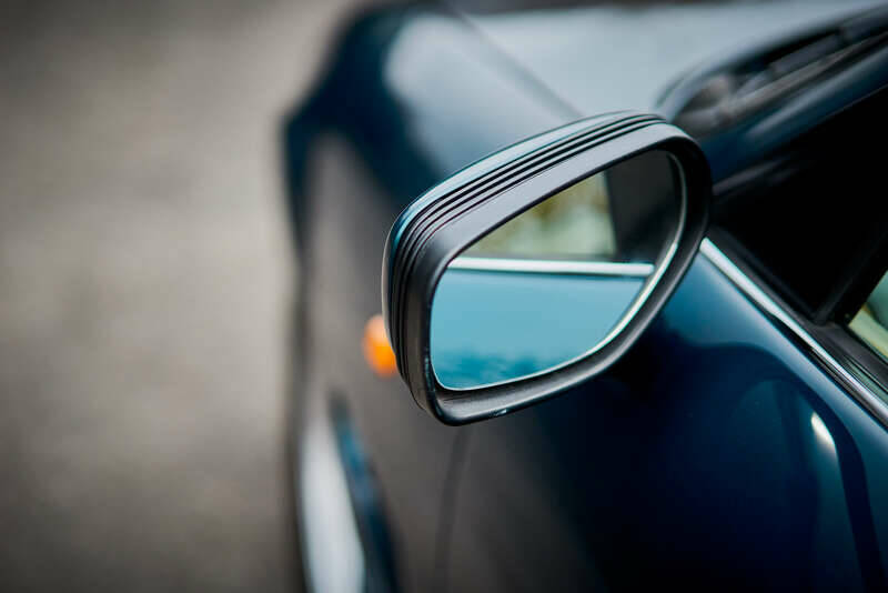 Image 41/50 of Aston Martin Virage Volante (1993)