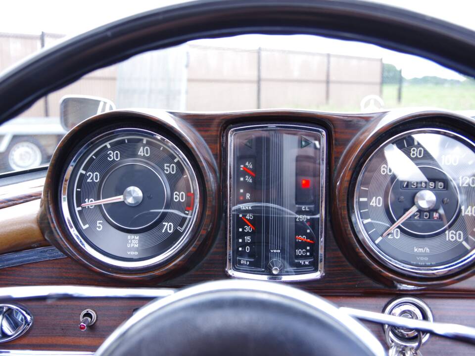 Afbeelding 23/32 van Mercedes-Benz 250 SE (1967)