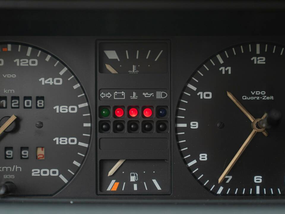 Image 33/42 de Volkswagen Golf Mk I 1.6 (1983)