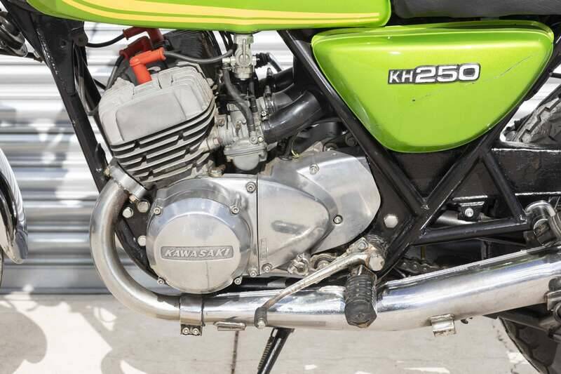 Image 31/37 of Kawasaki KH 250 (1977)