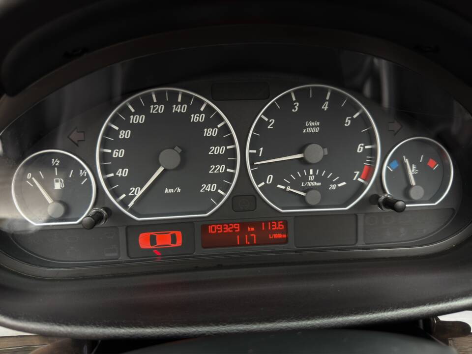 Bild 16/41 von BMW 320Ci (2006)