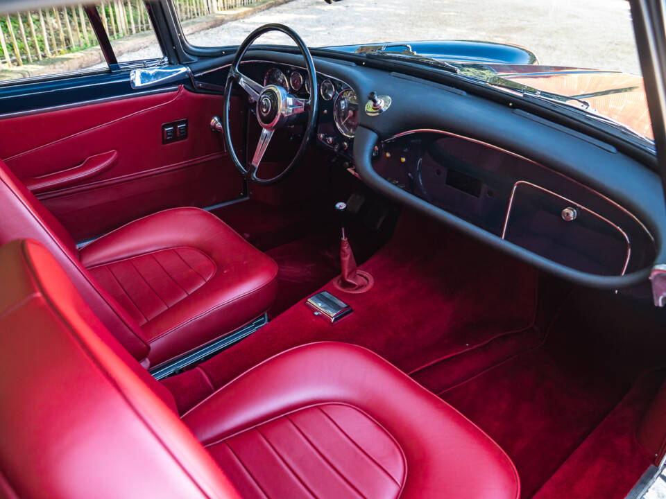 Image 28/37 of Maserati 3500 GT Touring (1960)