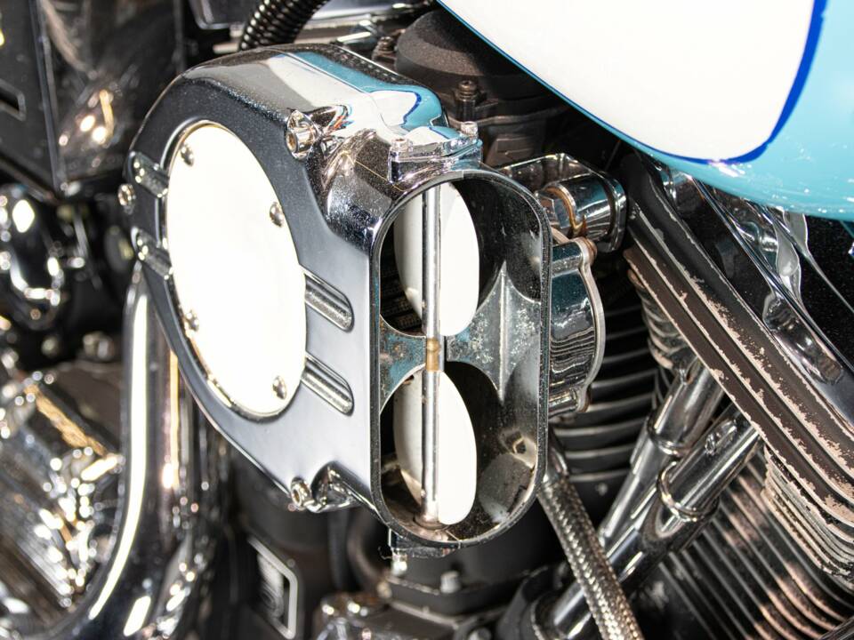 Bild 48/50 von Harley-Davidson DUMMY (1994)