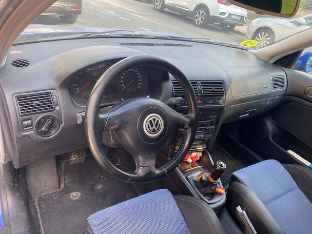 Bild 7/12 von Volkswagen Golf IV 1.8T GTI (2001)