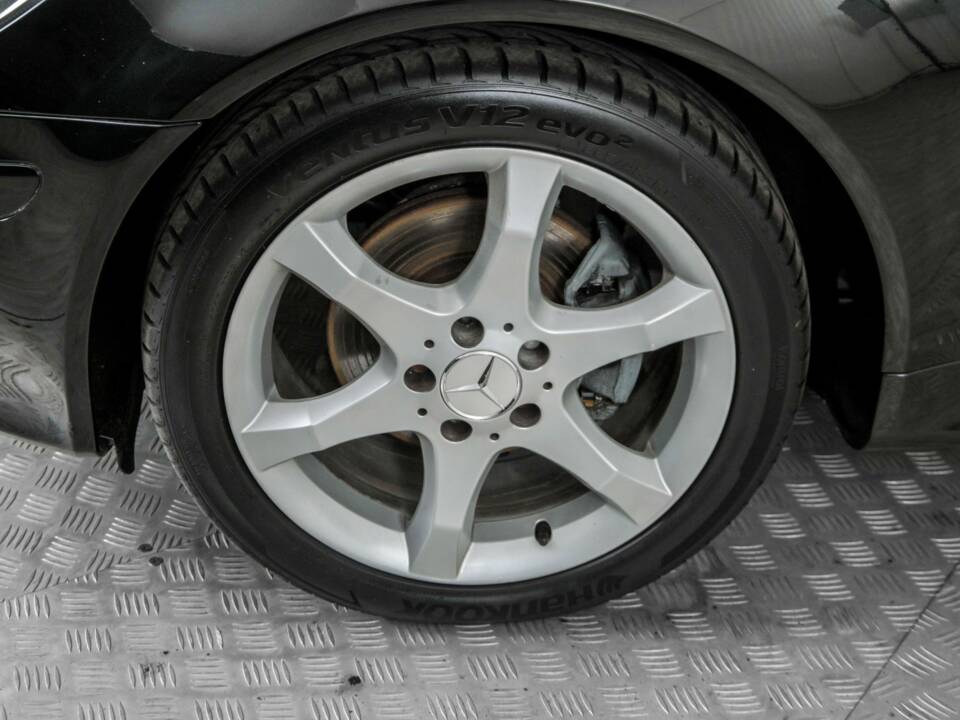 Immagine 23/50 di Mercedes-Benz SLK 200 Kompressor (2004)