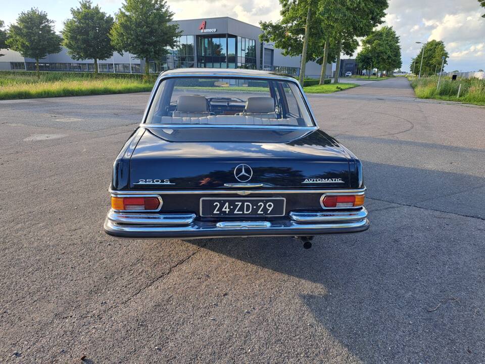 Bild 7/19 von Mercedes-Benz 250 S (1968)