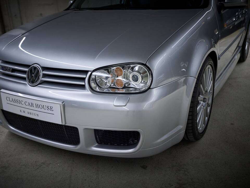 Bild 46/100 von Volkswagen Golf IV 3.2 R32 (2002)