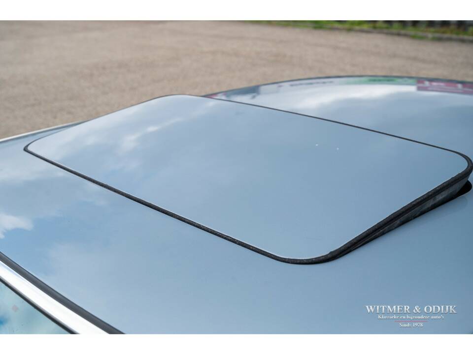 Image 23/36 of Mercedes-Benz 280 SE (1969)