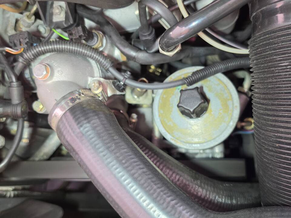 Image 76/100 of Mercedes-Benz 300 SL-24 (1991)