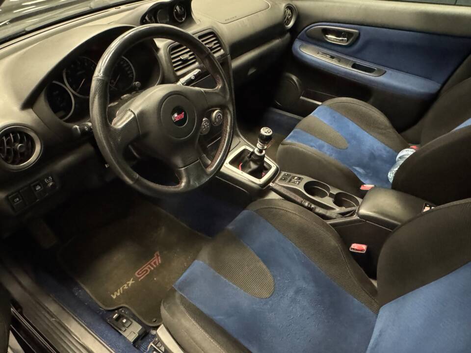 Image 8/8 of Subaru Impreza WRX STi (2004)
