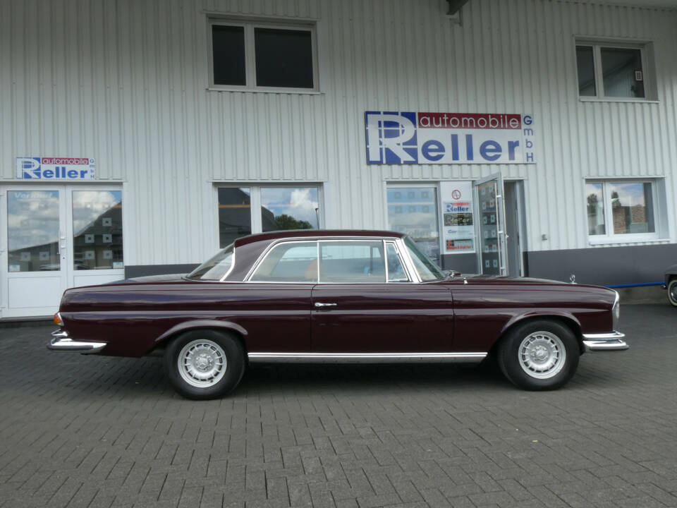 Bild 7/22 von Mercedes-Benz 280 SE 3,5 (1971)