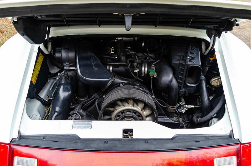 Bild 3/19 von Porsche 911 Carrera 2 (1994)