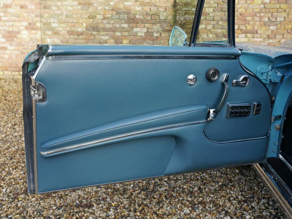 Bild 23/50 von Mercedes-Benz 250 SE (1967)