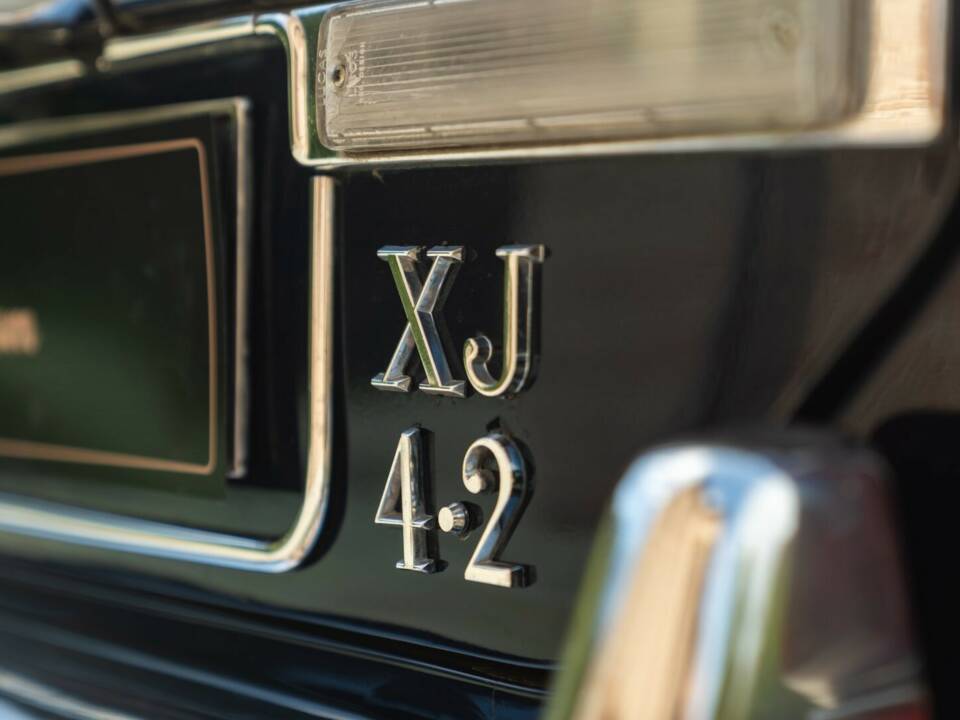 Imagen 35/50 de Jaguar XJ 4.2 (1978)
