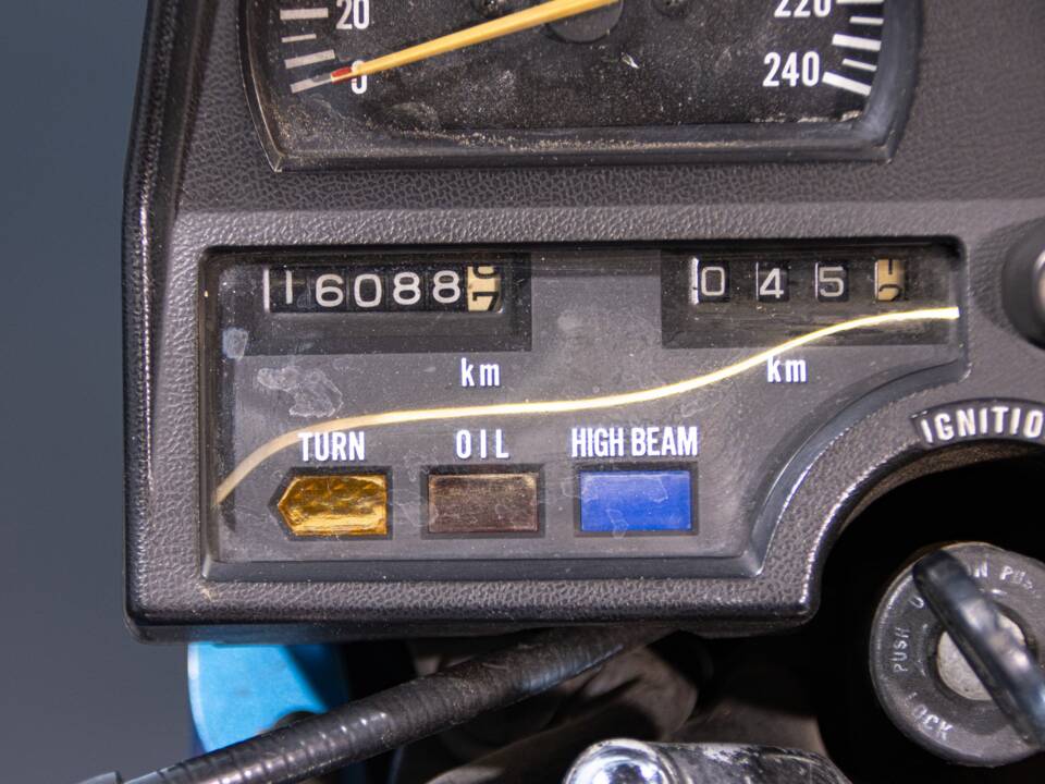 Image 37/50 of Suzuki GSX 750 (1981)