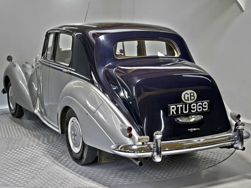 Bild 15/50 von Bentley R-Type Park Ward (1953)