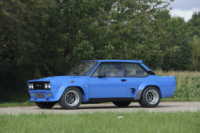 Image 15/49 of FIAT 131 Abarth Rally (1978)