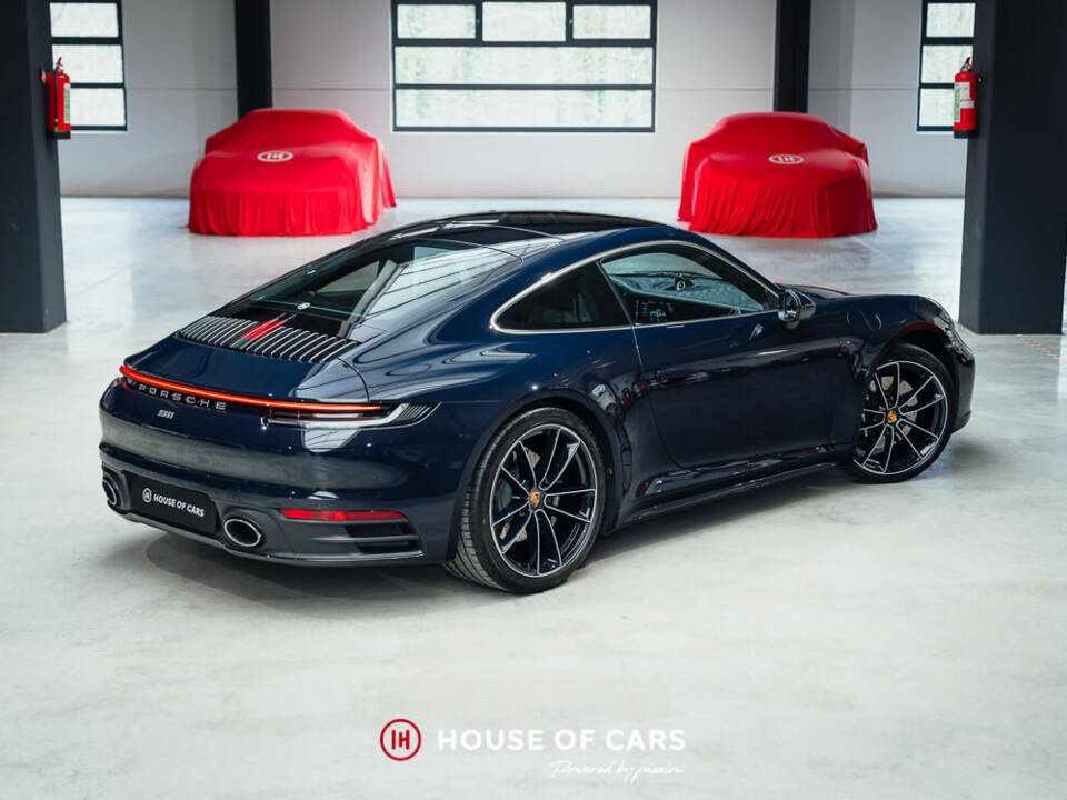 Image 7/50 of Porsche 911 Carrera 4S &quot;Belgian Legend Edition&quot; (2020)