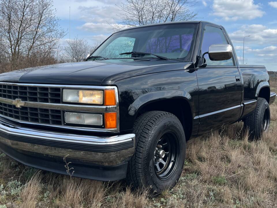 Image 11/23 of Chevrolet C1500 (1991)