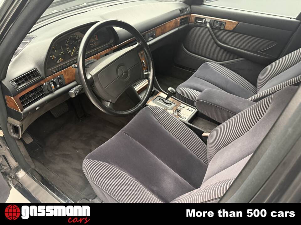 Bild 10/15 von Mercedes-Benz 560 SEL (1990)