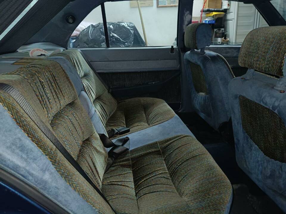 Afbeelding 28/37 van Maserati 420 i (1985)