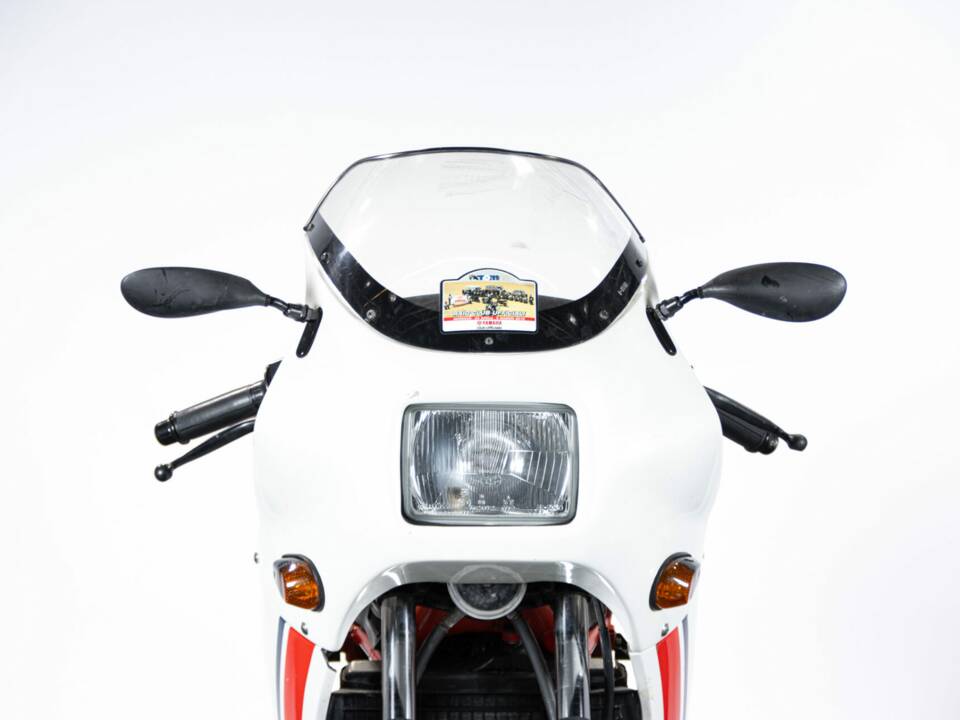 Bild 39/50 von Yamaha RD 350 LC (1990)