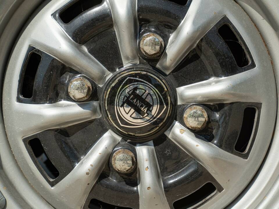 Bild 27/50 von Lancia Fulvia Sport 1.3 S (Zagato) (1971)