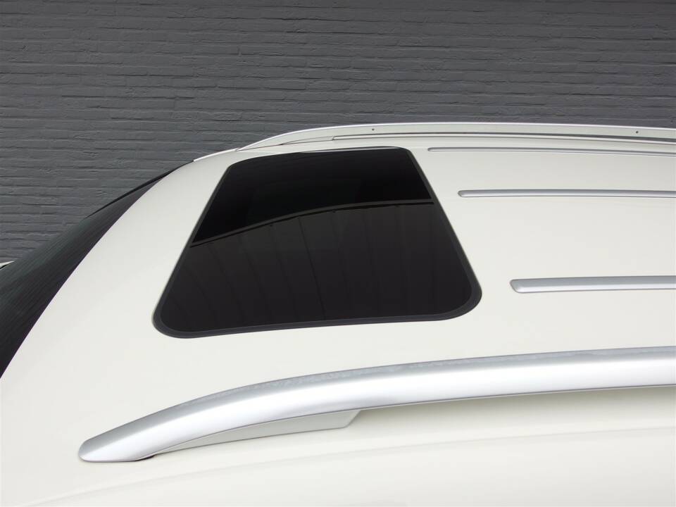 Bild 44/99 von Porsche Cayenne S (2010)