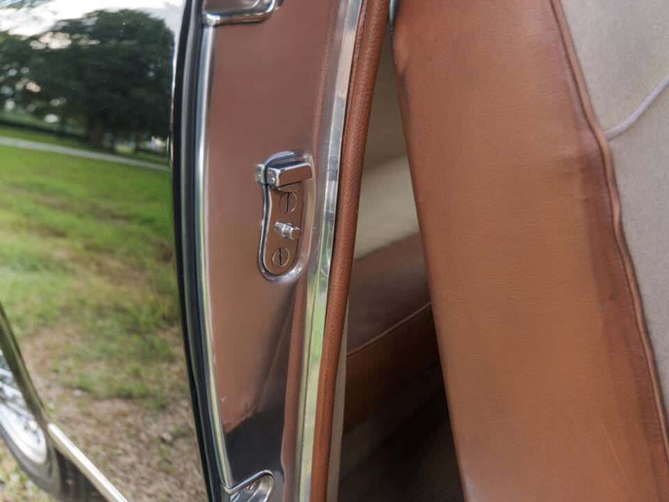 Image 73/97 of Lancia Aurelia B20 GT 2500 (1957)