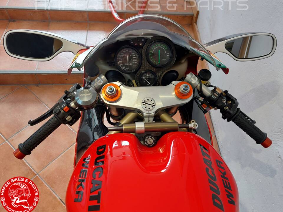 Image 16/32 of Ducati DUMMY (1998)