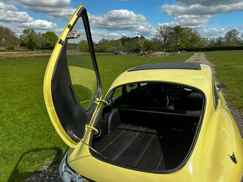 Imagen 29/39 de Jaguar E-Type V12 (2+2) (1972)
