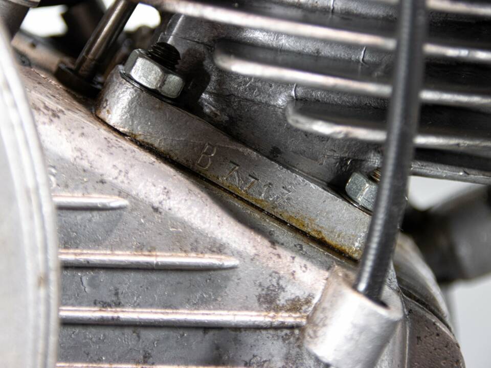 Immagine 50/50 di Ducati DUMMY (1954)