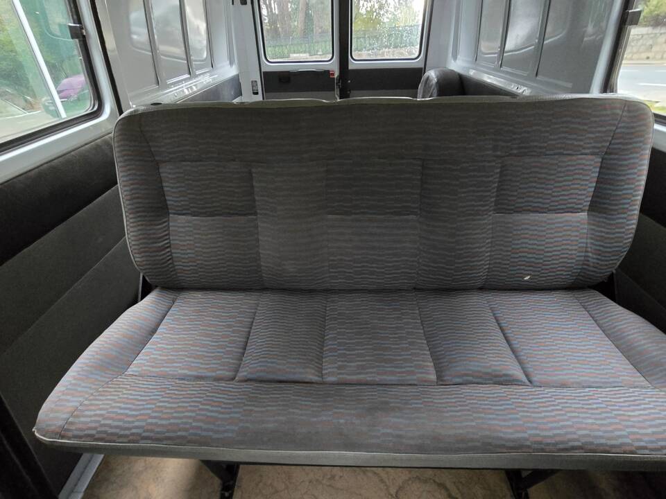 Bild 12/20 von Mercedes-Benz MB 140 (1989)