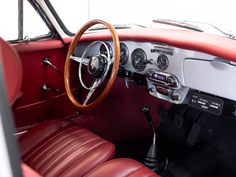 Image 20/41 of Porsche 356 C 1600 SC (1963)