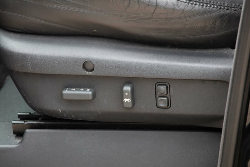 Image 47/50 de Land Rover Range Rover 4.0 HSE (2001)