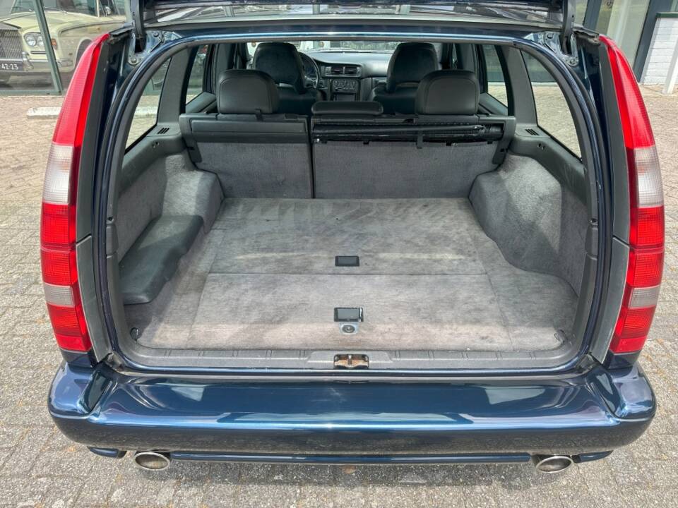 Afbeelding 18/20 van Volvo V70 R (1997)