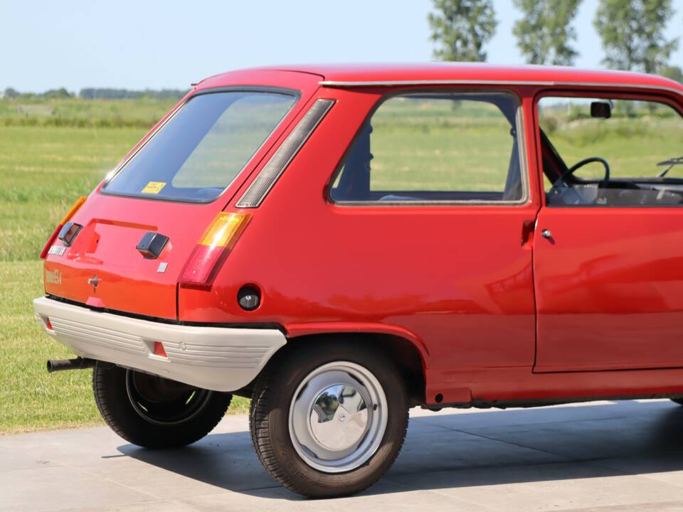 Immagine 11/50 di Renault R 5 L (1973)