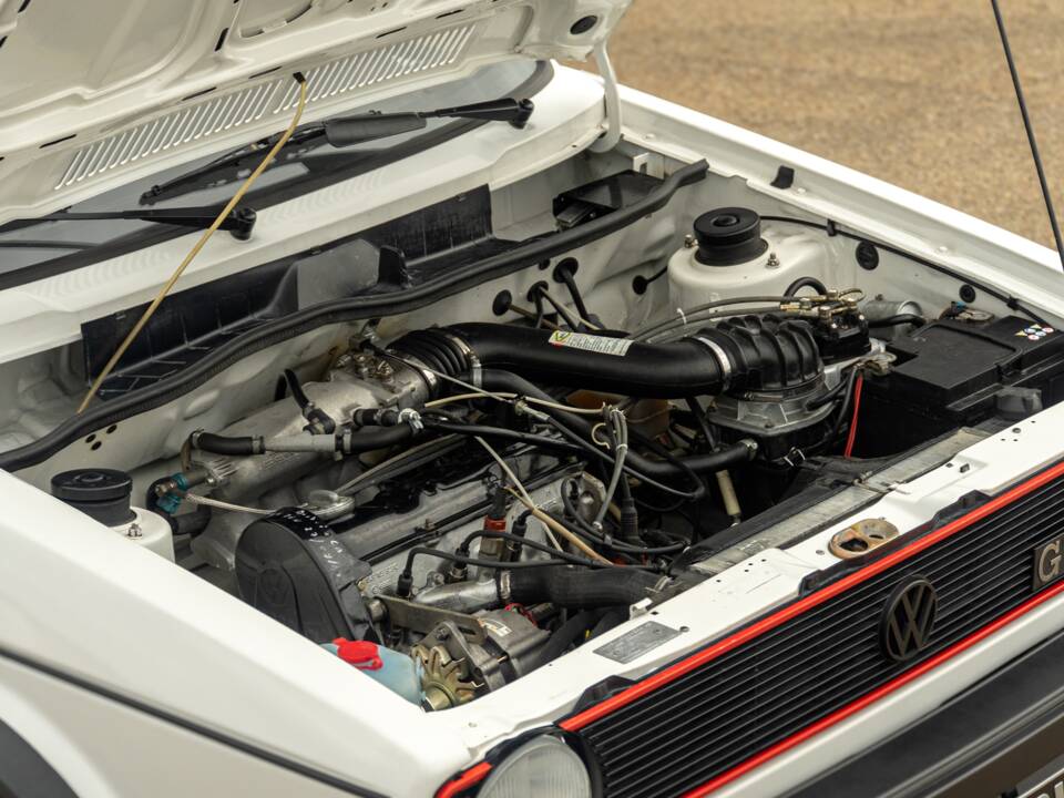 Image 36/40 of Volkswagen Golf I GTI 1.6 (1980)