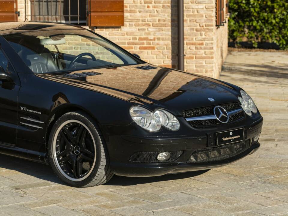 Imagen 14/50 de Mercedes-Benz SL 55 AMG (2002)