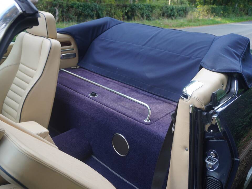 Image 14/20 of Jaguar XJS 5.3 V12 (1989)