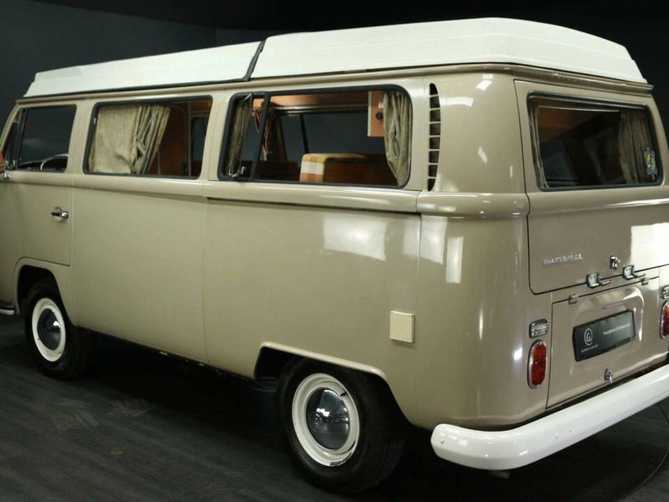 Immagine 4/50 di Volkswagen T2a Westfalia (1969)