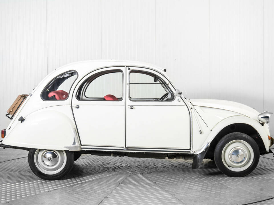 Image 10/50 de Citroën 2 CV 6 (1987)