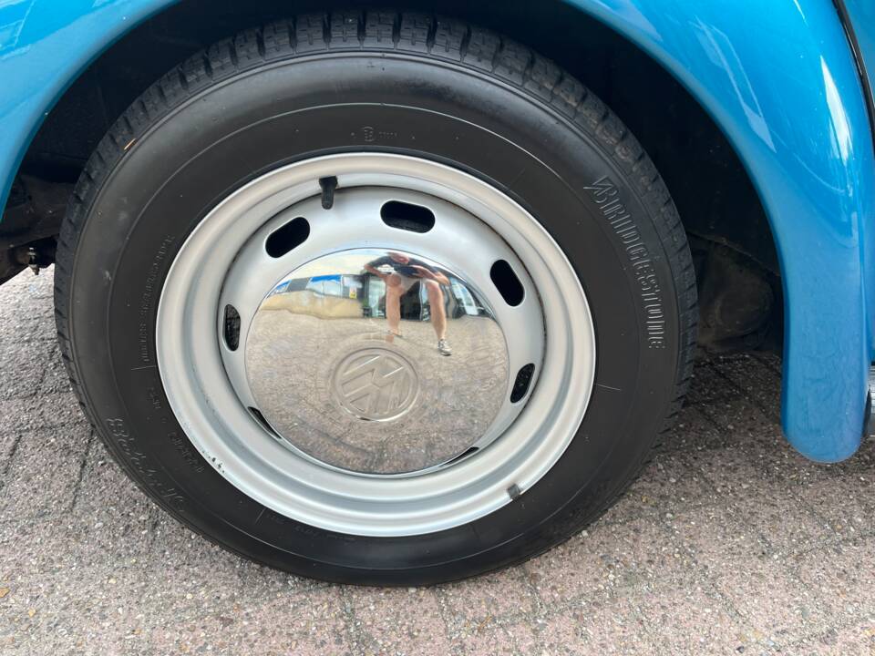 Image 48/68 de Volkswagen Coccinelle 1302 LS (1972)