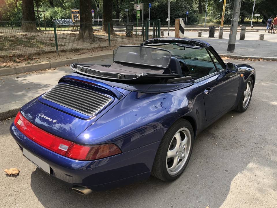 Bild 3/17 von Porsche 911 Carrera 4 (1996)