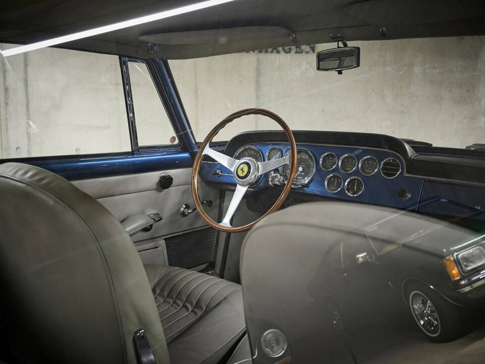 Imagen 66/100 de Ferrari 250 GT 2+2 (1963)