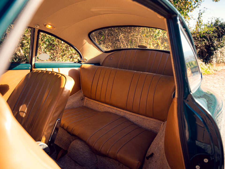Image 7/80 of Porsche 356 A 1600 (1958)