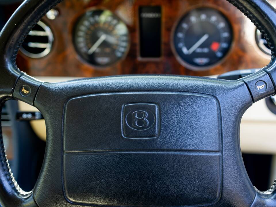 Image 49/50 of Bentley Continental R (1993)