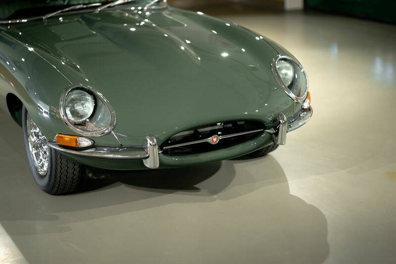 Image 5/50 de Jaguar Type E 4.2 (1966)